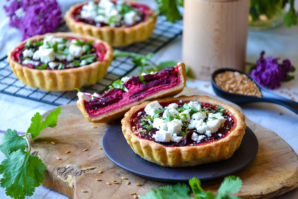 Beetroot, goat's cheese, feta and flaxseed tarts