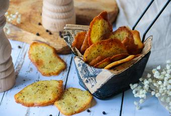 Easy, Crisp Salt & Pepper Wafers