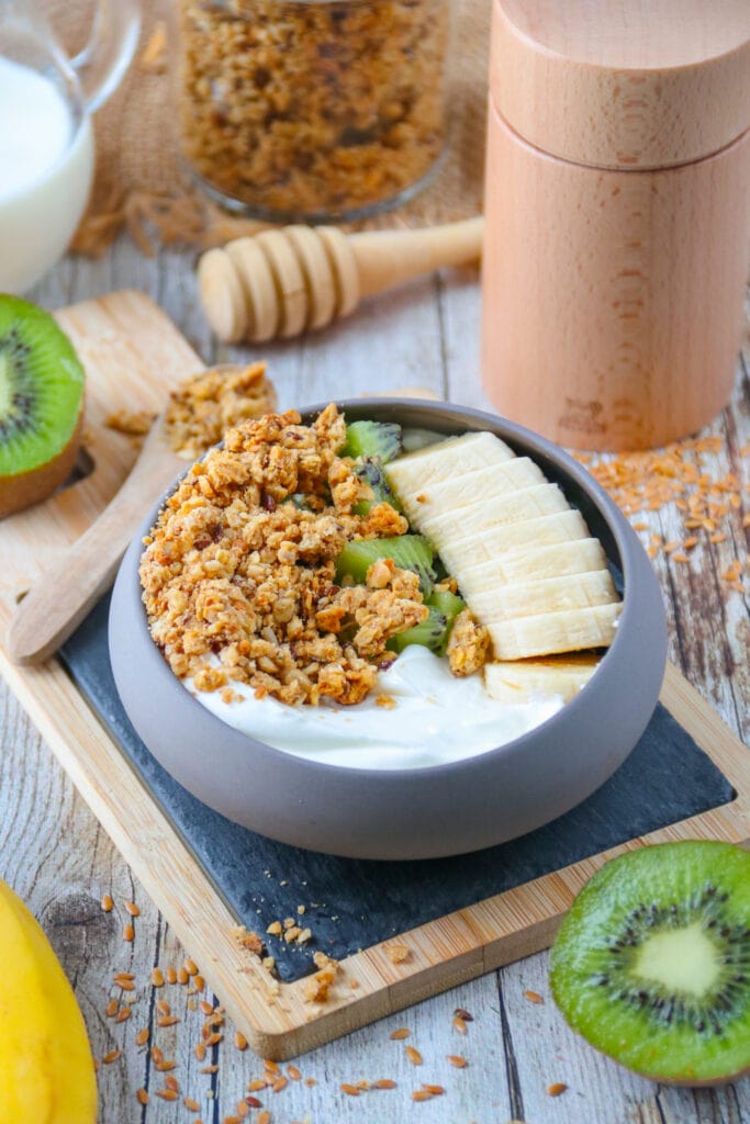 Muesli with flaxseed and hazelnuts