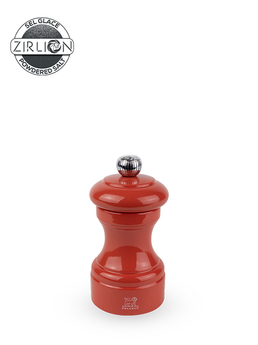 Deep, burnt orange with a tinge of brown, the terracotta Bistro salt mill combines the glow of the summer sun with the coziness of Autumn to create a warm feeling at your dining table. This salt mill, influenced by the earthy tones of nature, will inspire your imagination and creativity. Suitable for use with dry rock salt only. Bistro