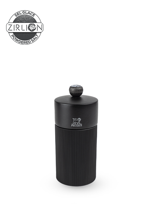 Peugeot Noir Alu Elegance, Refinement And Sophistication Are The Keywords Of This Manual Salt Mill. The Matte Black Line Mill Is A Guaranteed Winner With Its Presence And Sober Design. This French-Made Mill Delivers Beauty And Performance In Equal Measure. Line